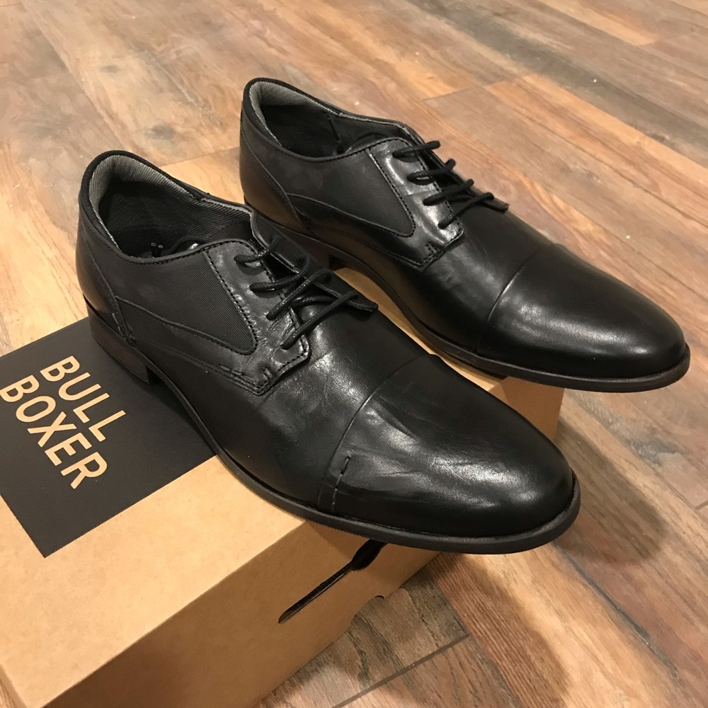 Bull Boxer Men’s Dress shoes - size 13